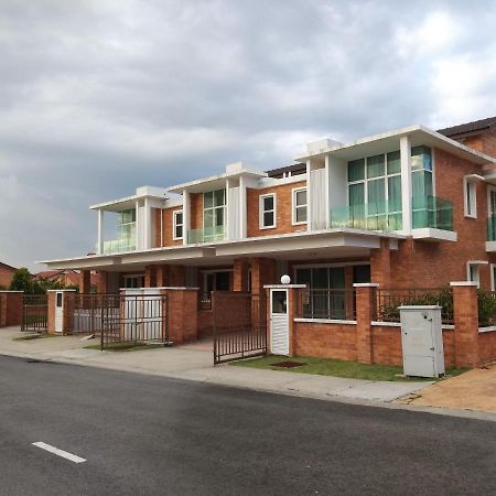 Goodview Vacation Homestay @Kajang Εξωτερικό φωτογραφία