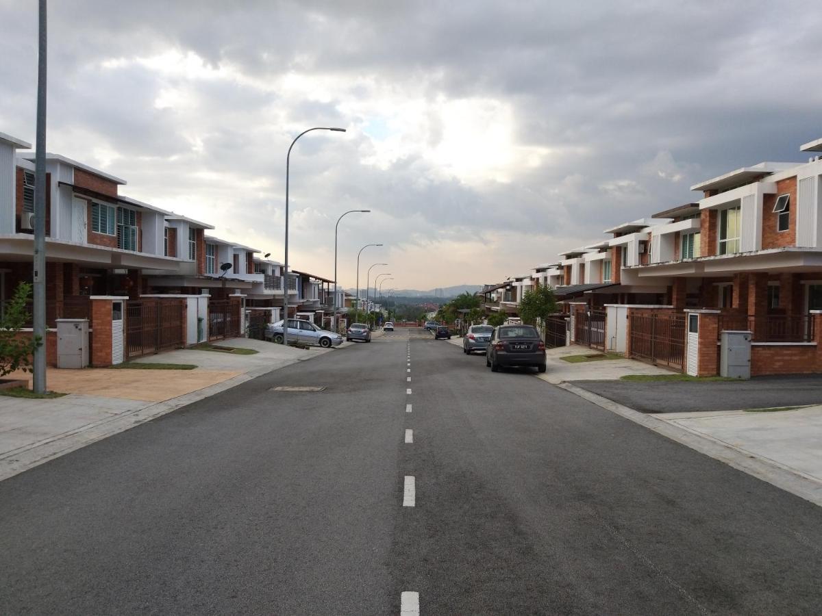 Goodview Vacation Homestay @Kajang Εξωτερικό φωτογραφία